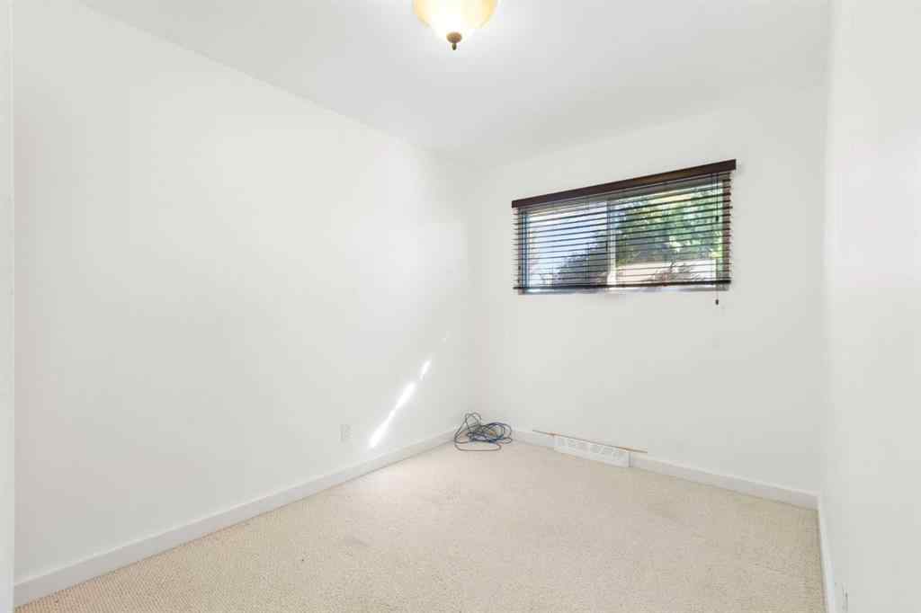 MLS® A2264077 - 58 Kingsland Place SW in Kingsland Calgary, Residential