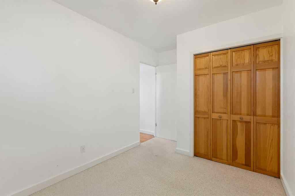 MLS® A2264077 - 58 Kingsland Place SW in Kingsland Calgary, Residential