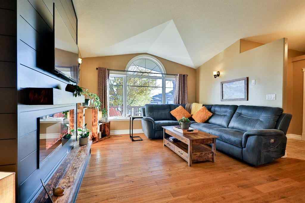 MLS® A2264080 - 706 Northridge Avenue  in NONE Picture Butte, Residential