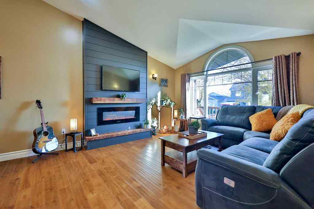 MLS® A2264080 - 706 Northridge Avenue  in NONE Picture Butte, Residential