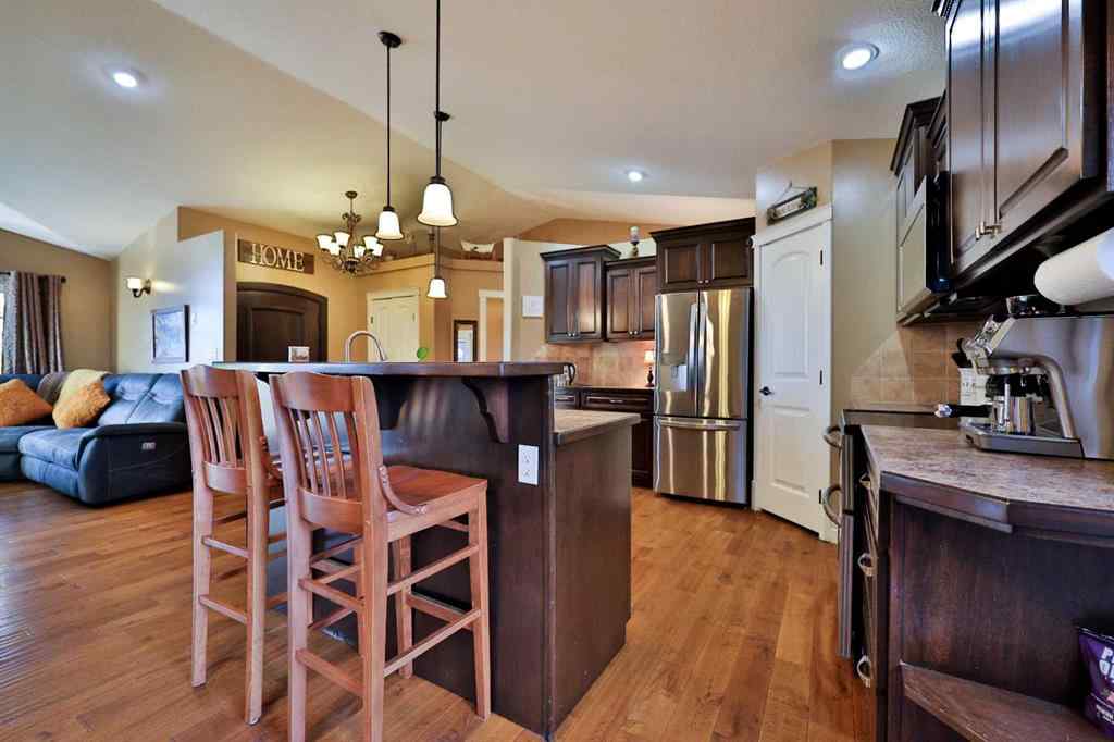 MLS® A2264080 - 706 Northridge Avenue  in NONE Picture Butte, Residential