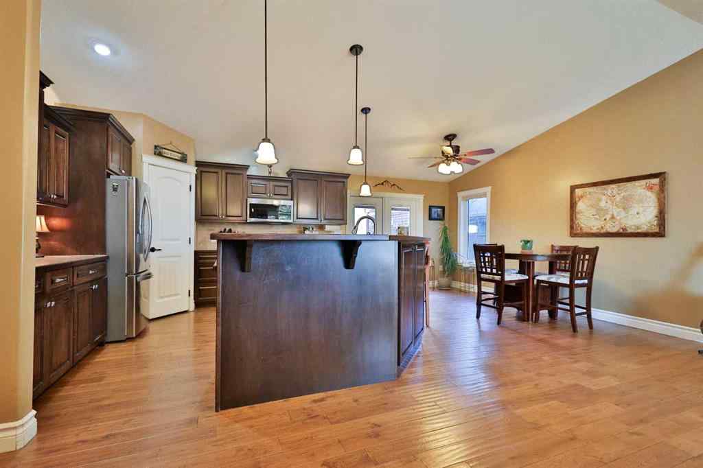 MLS® A2264080 - 706 Northridge Avenue  in NONE Picture Butte, Residential