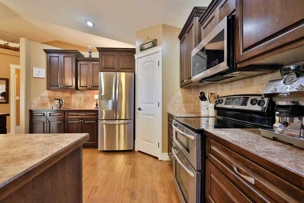 MLS® A2264080 - 706 Northridge Avenue  in NONE Picture Butte, Residential