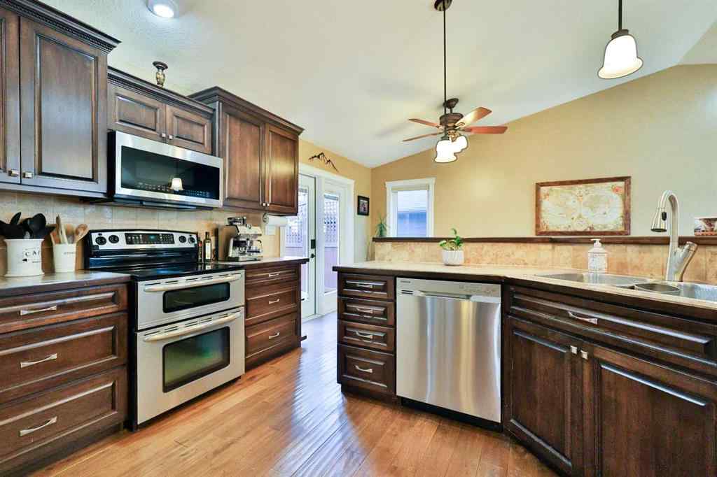 MLS® A2264080 - 706 Northridge Avenue  in NONE Picture Butte, Residential