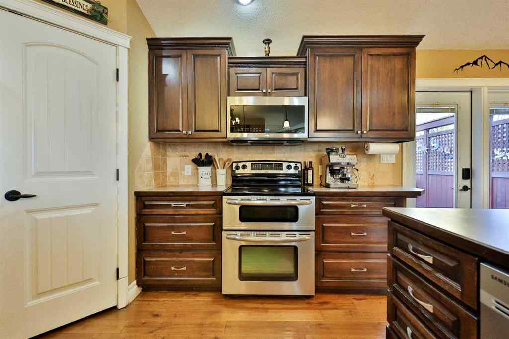 MLS® A2264080 - 706 Northridge Avenue  in NONE Picture Butte, Residential