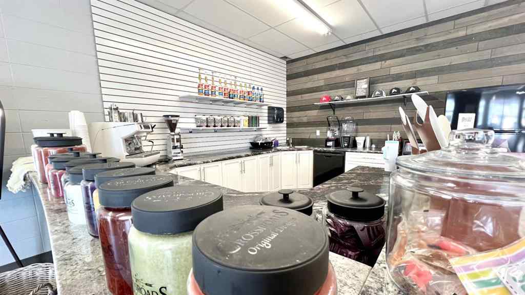 MLS® A2264081 - 113 Main St   in NONE Oyen, Commercial