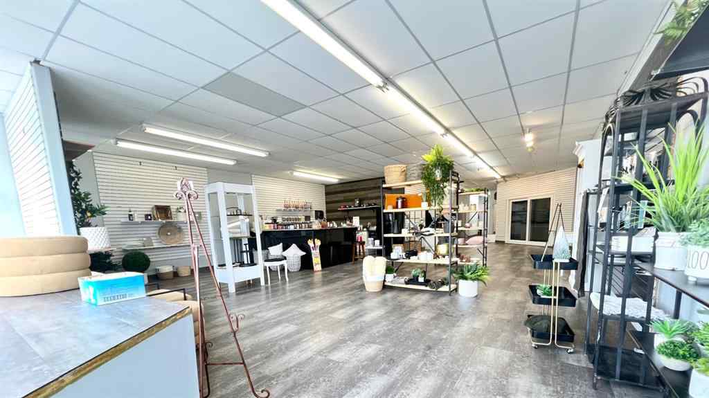 MLS® A2264081 - 113 Main St   in NONE Oyen, Commercial