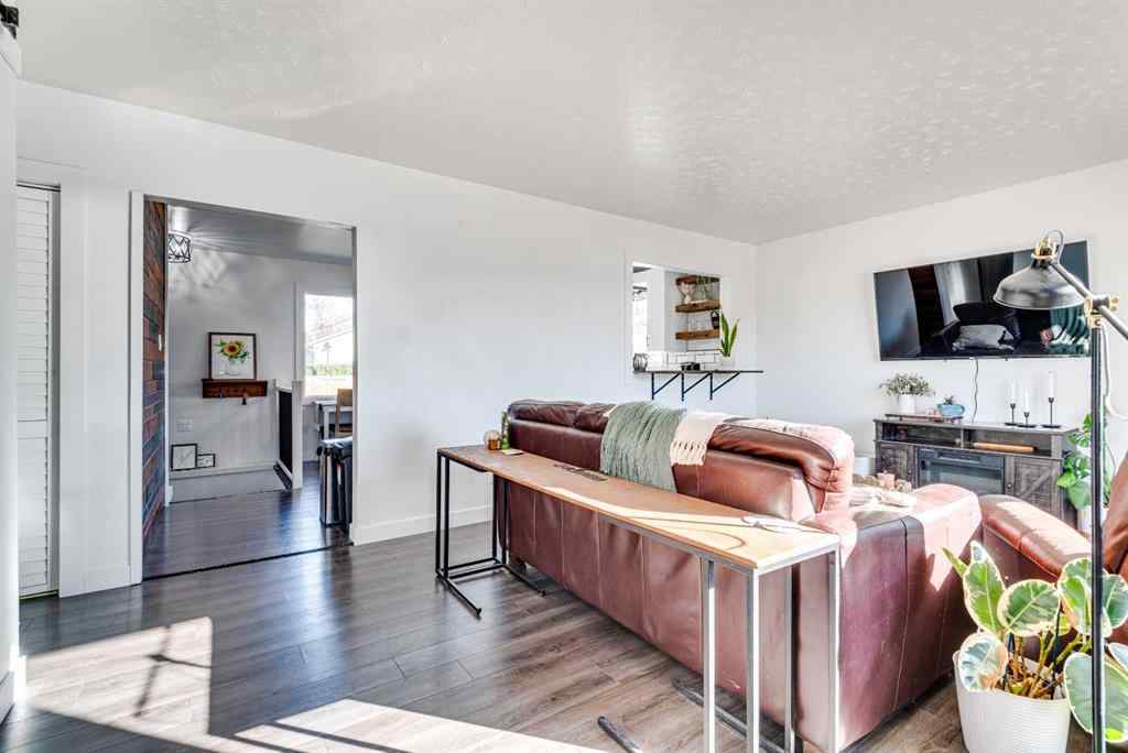 MLS® A2264084 - 614 4 Street  in NONE Three Hills, Residential