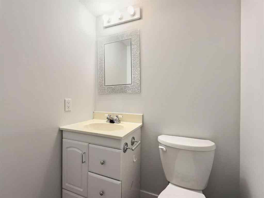 MLS® A2264085 - Unit #92 6915 Ranchview Drive NW in Ranchlands Calgary, Residential