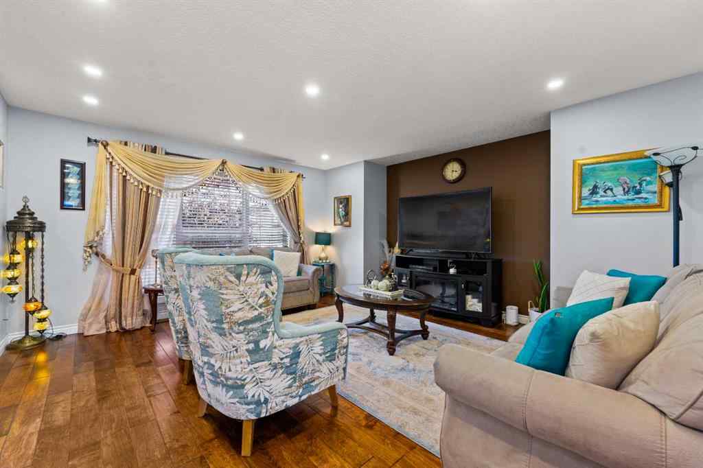 MLS® A2264088 - 9287 Saddlebrook Drive NE in Saddle Ridge Calgary, Residential