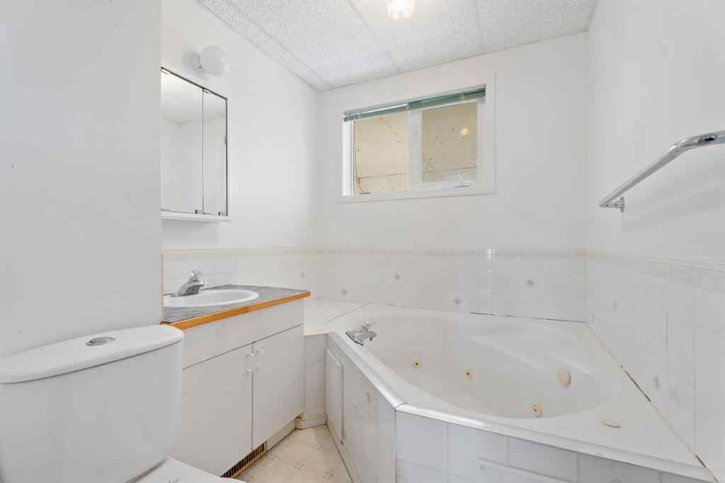 MLS® A2264090 - 208 1 Street N in NONE Milo, Residential