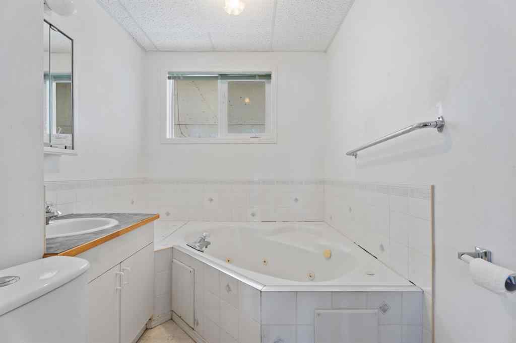 MLS® A2264090 - 208 1 Street N in NONE Milo, Residential