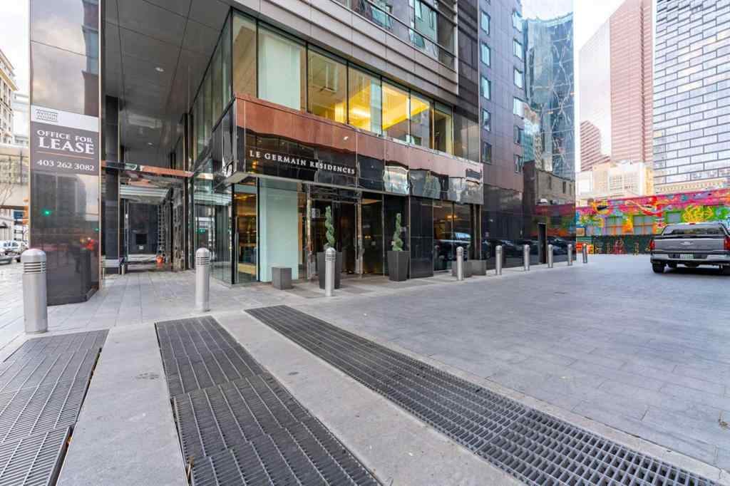 MLS® A2264092 - Unit #2004 108 9th Avenue SW in Downtown Commercial Core Calgary, Residential