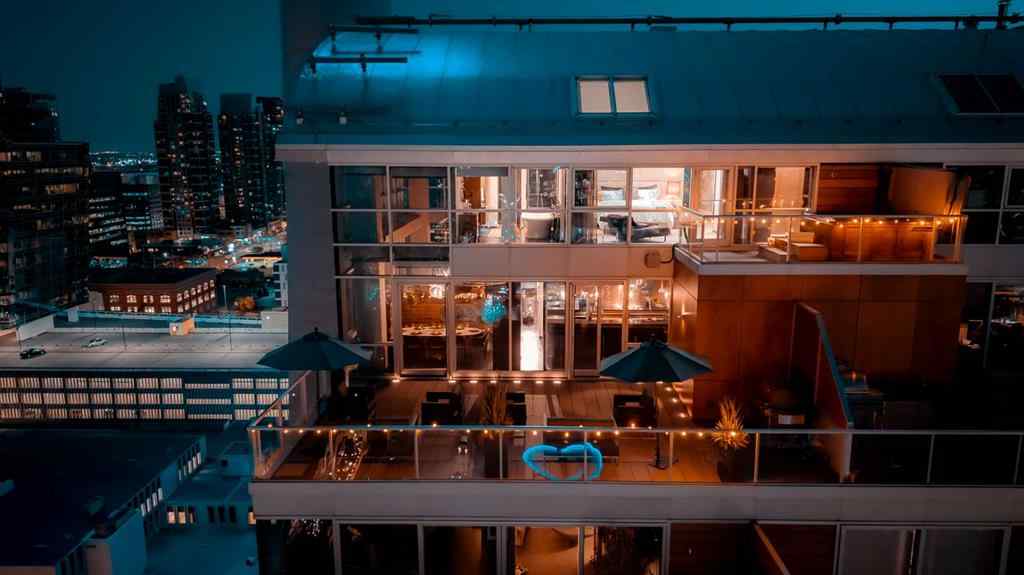 MLS® A2264092 - Unit #2004 108 9th Avenue SW in Downtown Commercial Core Calgary, Residential