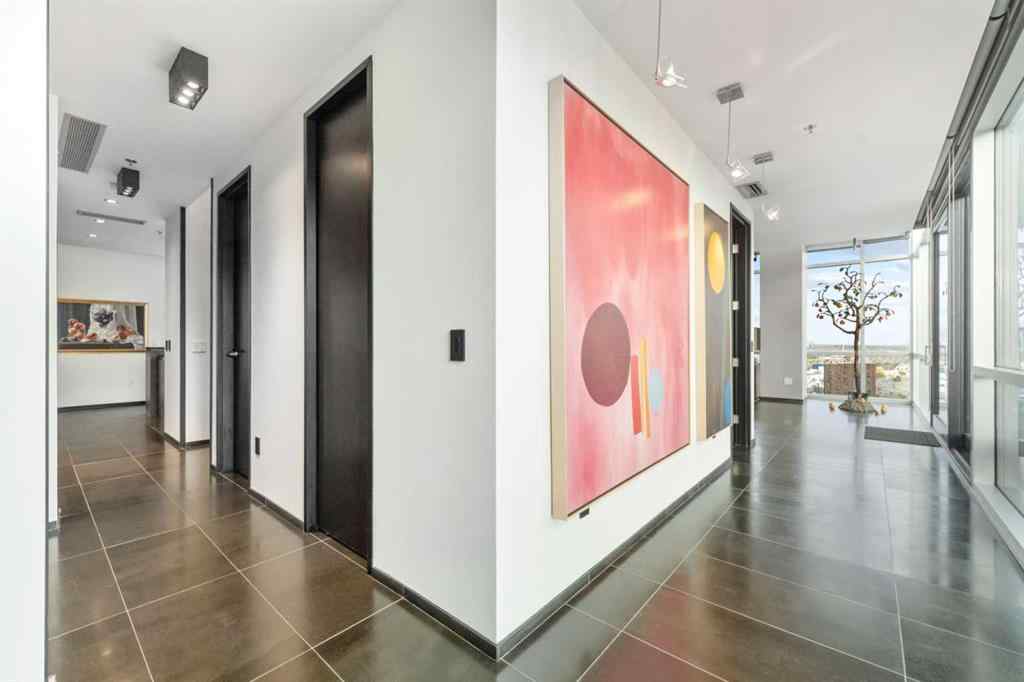 MLS® A2264092 - Unit #2004 108 9th Avenue SW in Downtown Commercial Core Calgary, Residential