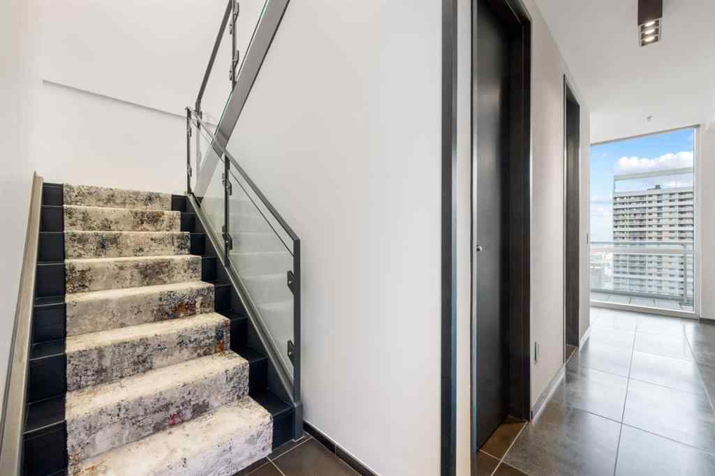 MLS® A2264092 - Unit #2004 108 9th Avenue SW in Downtown Commercial Core Calgary, Residential