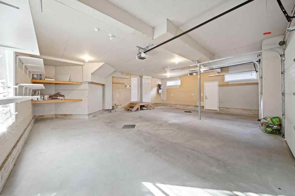 MLS® A2264094 - 116 Allwright Close  in Aspen Ridge Red Deer, Residential