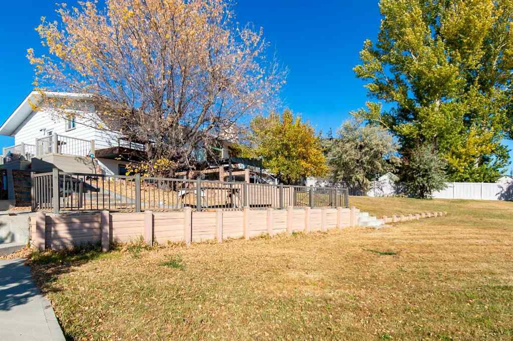 MLS® A2264095 - 1044 West Chestermere Drive   in NONE Chestermere, Residential