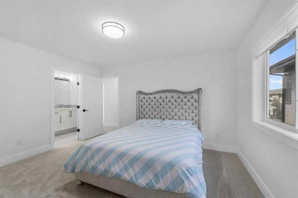 MLS® A2264096 - 33 Waterford Terrace  in Waterford Chestermere, Residential