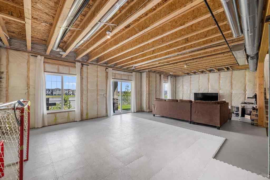 MLS® A2264096 - 33 Waterford Terrace  in Waterford Chestermere, Residential