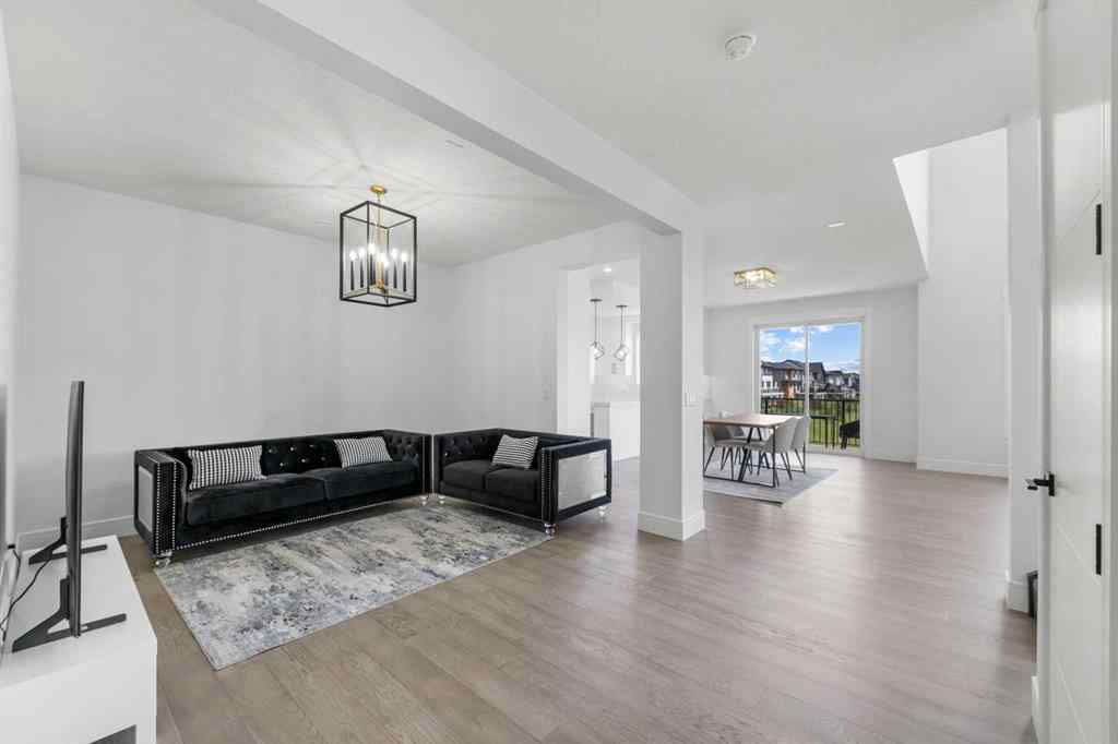 MLS® A2264096 - 33 Waterford Terrace  in Waterford Chestermere, Residential