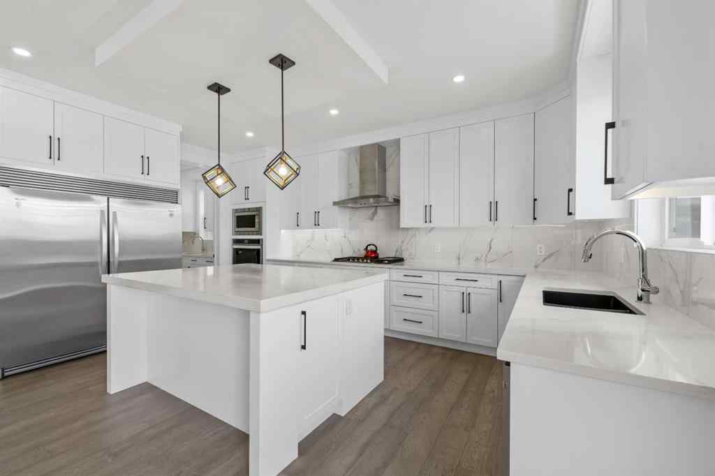 MLS® A2264096 - 33 Waterford Terrace  in Waterford Chestermere, Residential