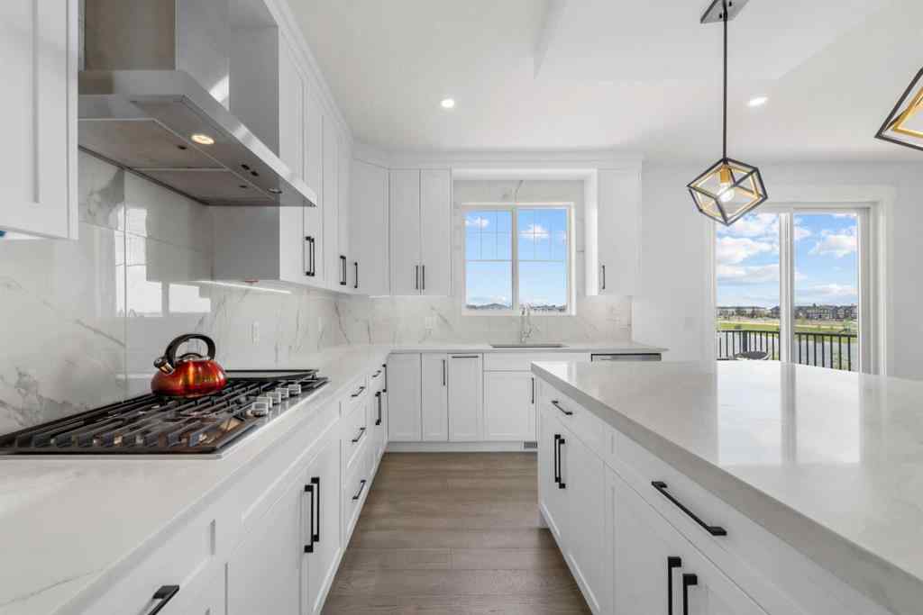 MLS® A2264096 - 33 Waterford Terrace  in Waterford Chestermere, Residential