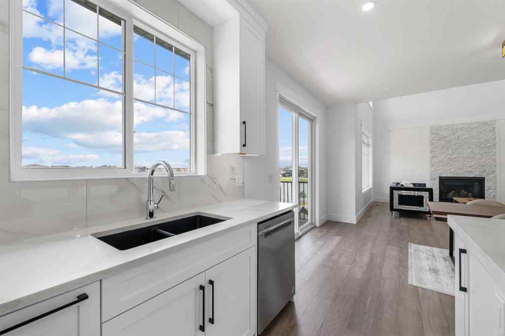 MLS® A2264096 - 33 Waterford Terrace  in Waterford Chestermere, Residential