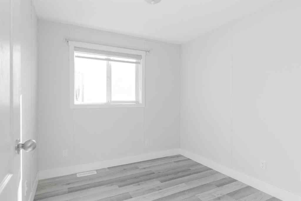 MLS® A2264097 - 148 McKinlay Crescent  in Timberlea Fort McMurray, Residential