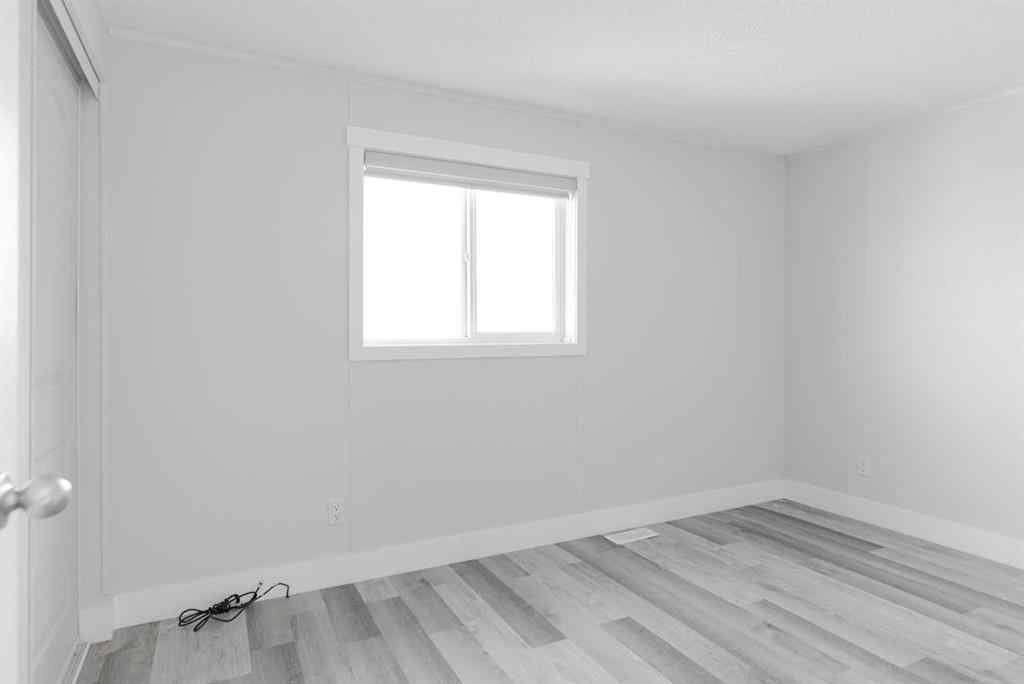 MLS® A2264097 - 148 McKinlay Crescent  in Timberlea Fort McMurray, Residential