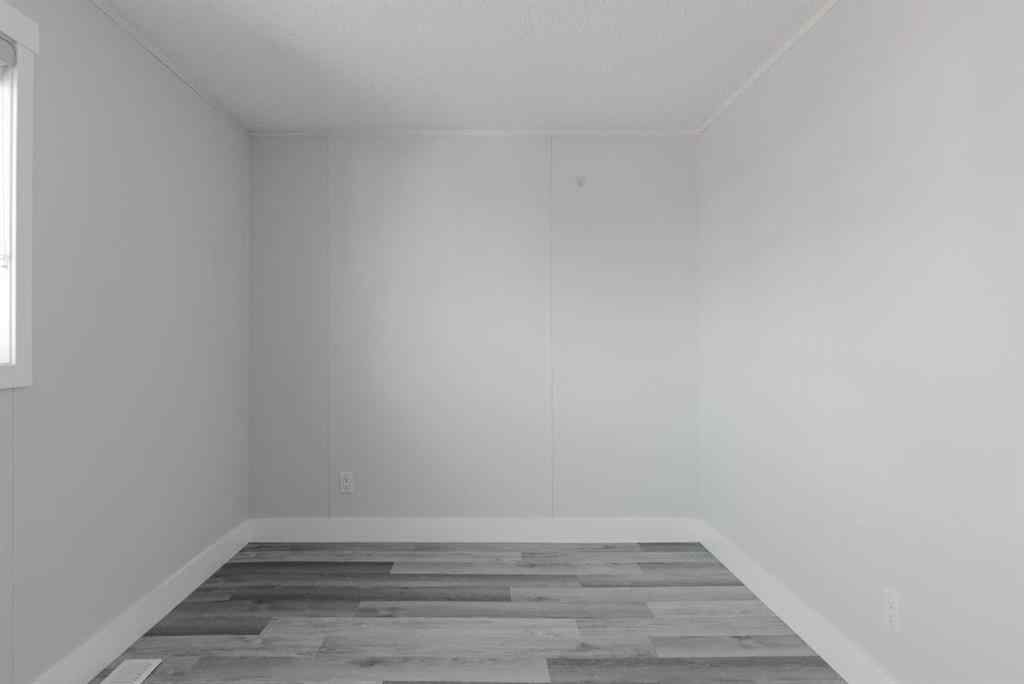 MLS® A2264097 - 148 McKinlay Crescent  in Timberlea Fort McMurray, Residential