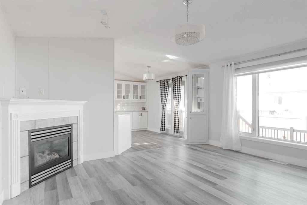 MLS® A2264097 - 148 McKinlay Crescent  in Timberlea Fort McMurray, Residential