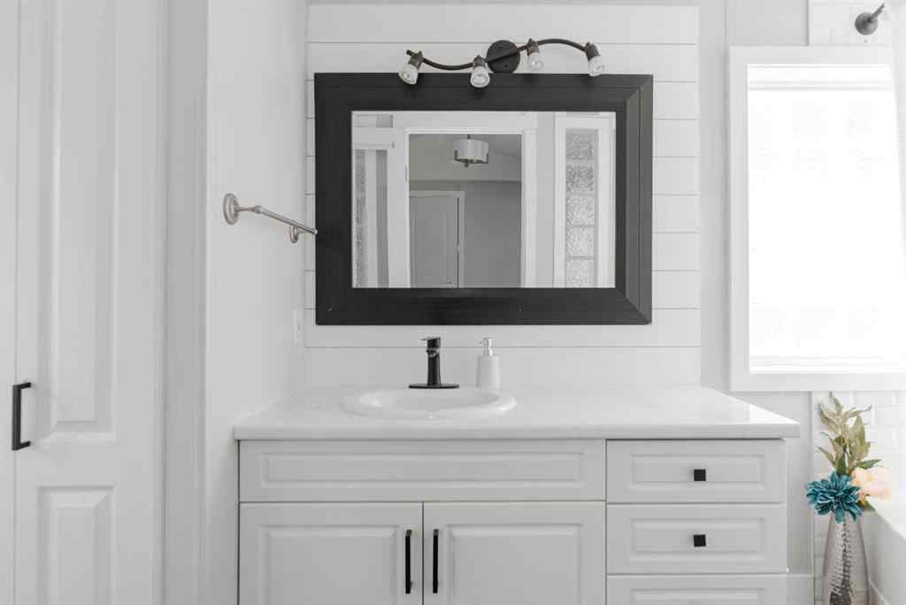 MLS® A2264097 - 148 McKinlay Crescent  in Timberlea Fort McMurray, Residential