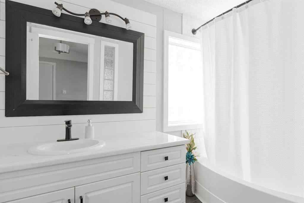 MLS® A2264097 - 148 McKinlay Crescent  in Timberlea Fort McMurray, Residential