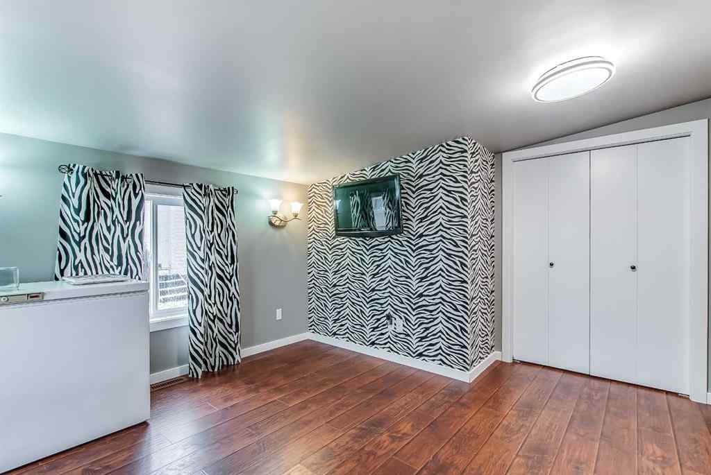 MLS® A2264098 - 267 Fleet Street SW in SW Hill Medicine Hat, Mobile