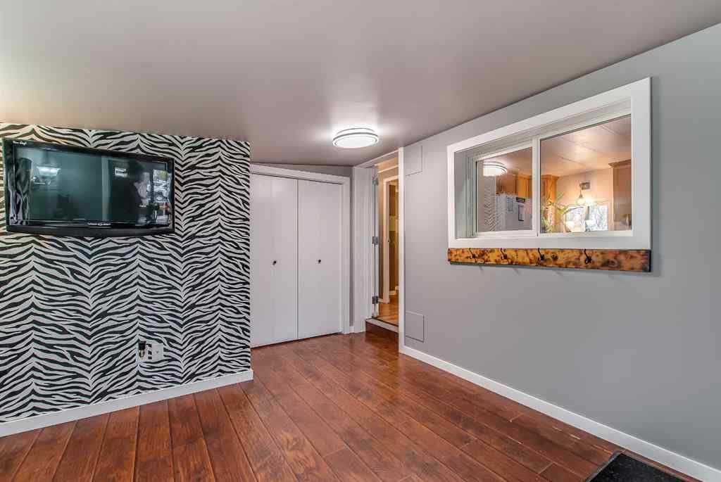 MLS® A2264098 - 267 Fleet Street SW in SW Hill Medicine Hat, Mobile