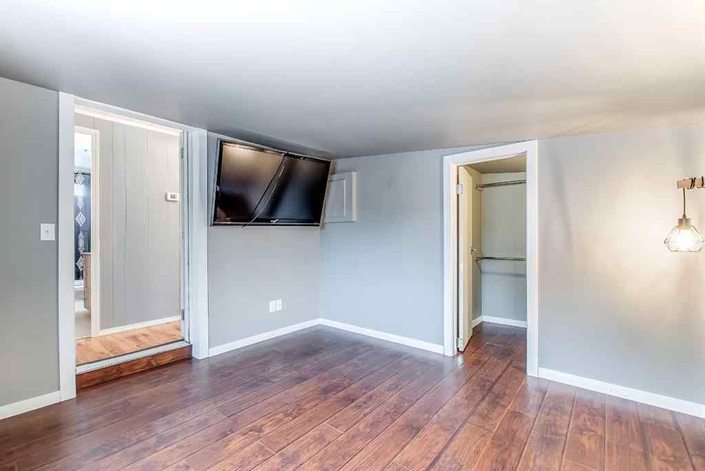 MLS® A2264098 - 267 Fleet Street SW in SW Hill Medicine Hat, Mobile