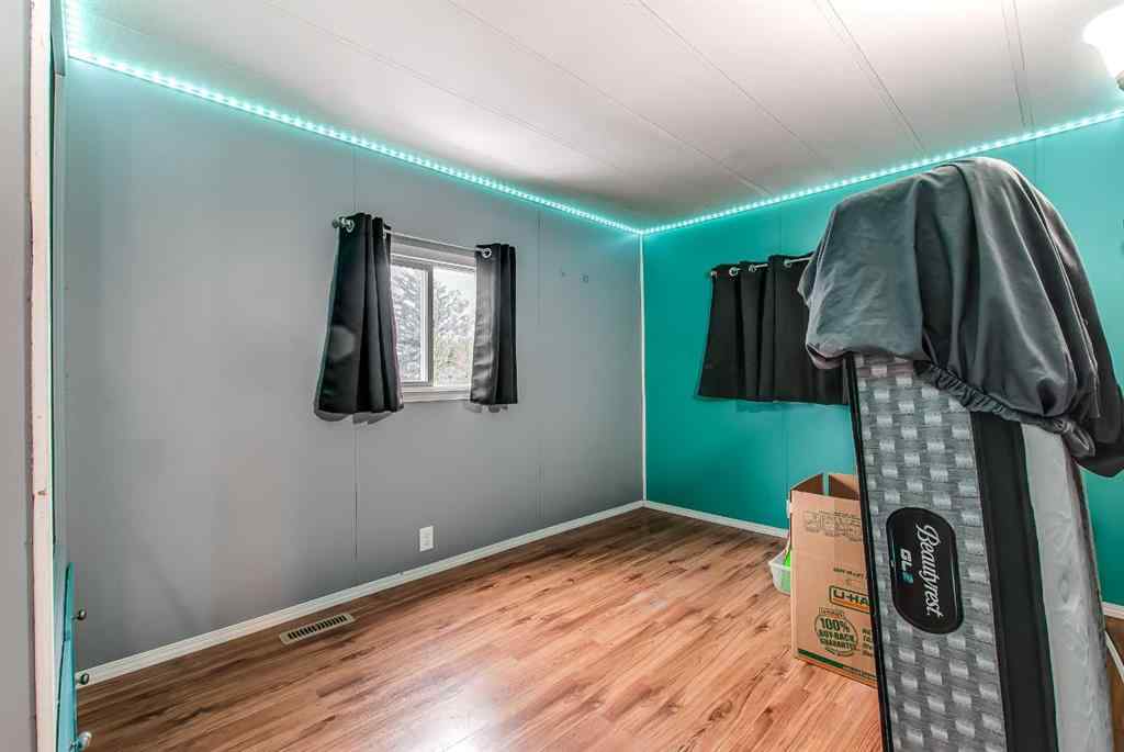 MLS® A2264098 - 267 Fleet Street SW in SW Hill Medicine Hat, Mobile