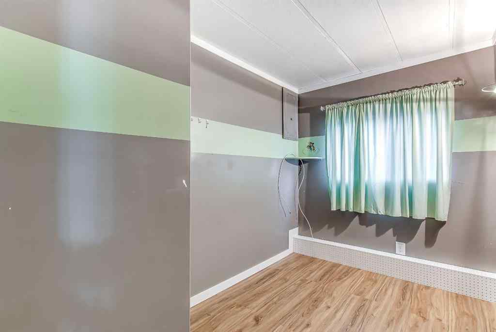 MLS® A2264098 - 267 Fleet Street SW in SW Hill Medicine Hat, Mobile