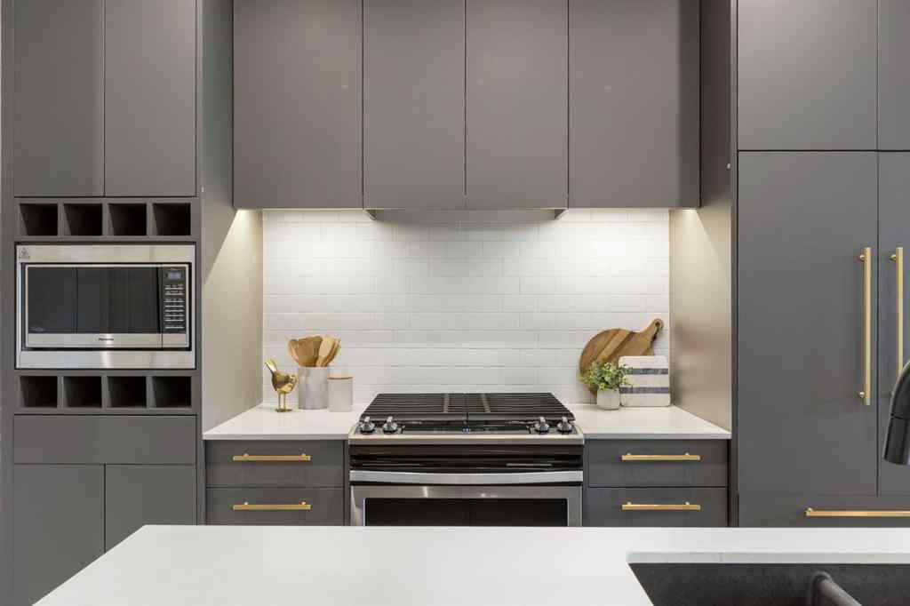 MLS® A2264099 - Unit #325 4275 Norford Avenue NW in University District Calgary, Residential