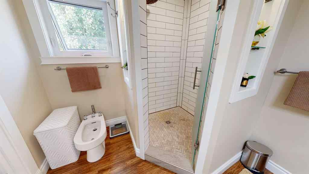 MLS® A2264100 - 5218 57 Street  in Tower Stettler, Residential