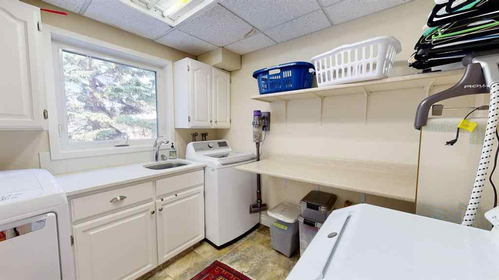 MLS® A2264100 - 5218 57 Street  in Tower Stettler, Residential