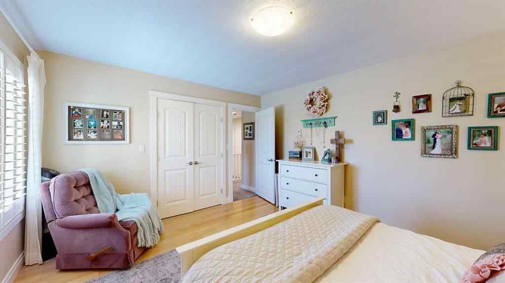 MLS® A2264100 - 5218 57 Street  in Tower Stettler, Residential