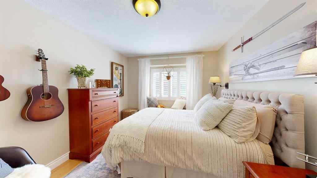 MLS® A2264100 - 5218 57 Street  in Tower Stettler, Residential