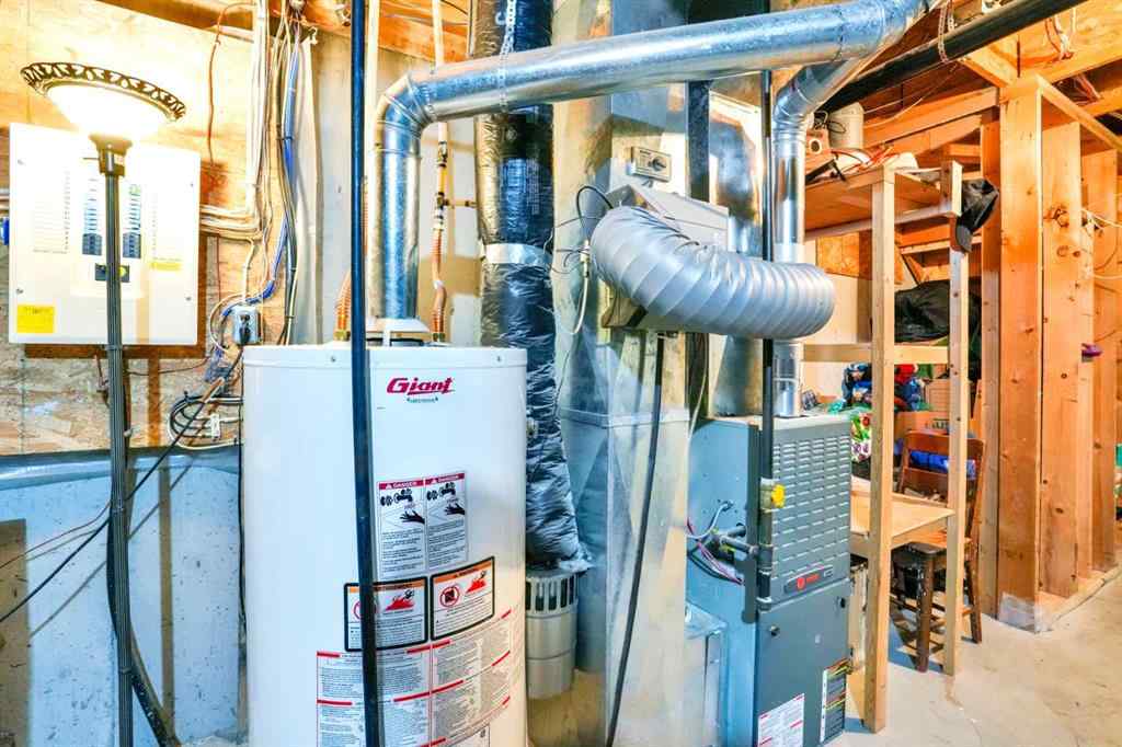 MLS® A2264107 - Unit #702 760 Railway Gate SW in Luxstone Airdrie, Residential