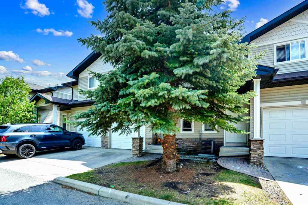 MLS® A2264107 - Unit #702 760 Railway Gate SW in Luxstone Airdrie, Residential