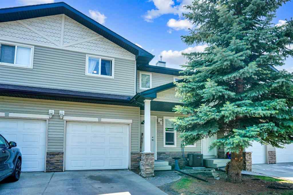MLS® A2264107 - Unit #702 760 Railway Gate SW in Luxstone Airdrie, Residential