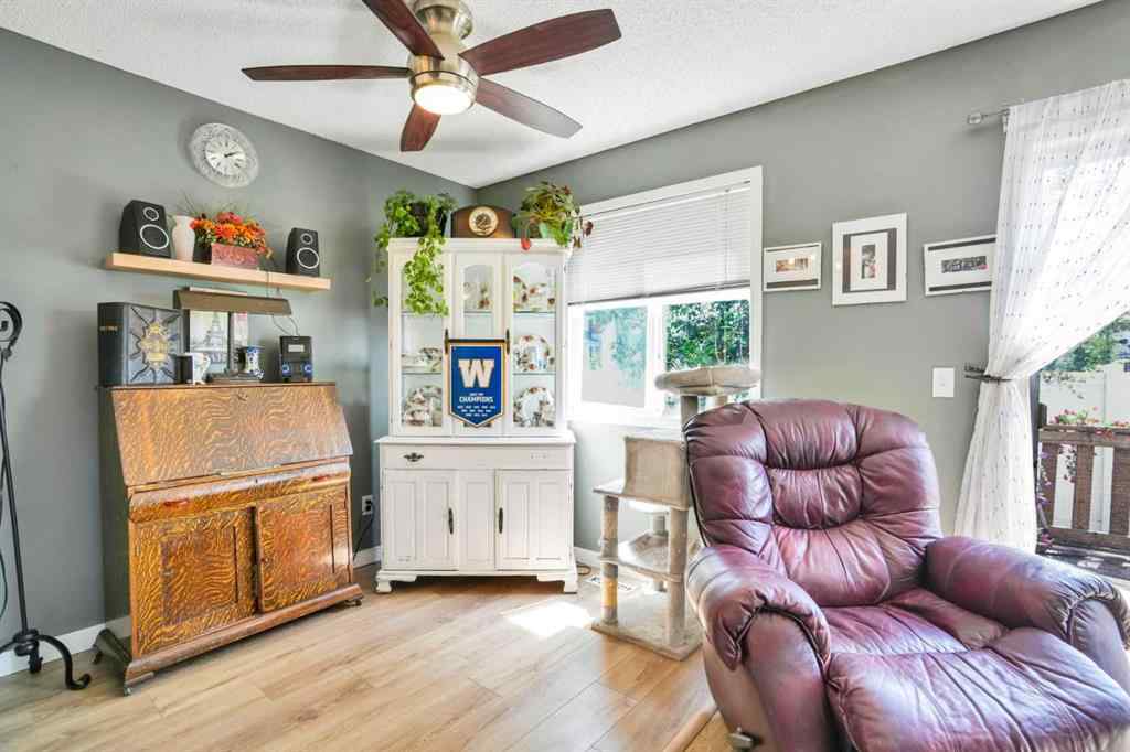 MLS® A2264107 - Unit #702 760 Railway Gate SW in Luxstone Airdrie, Residential