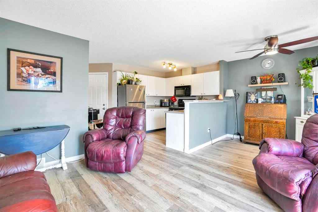 MLS® A2264107 - Unit #702 760 Railway Gate SW in Luxstone Airdrie, Residential