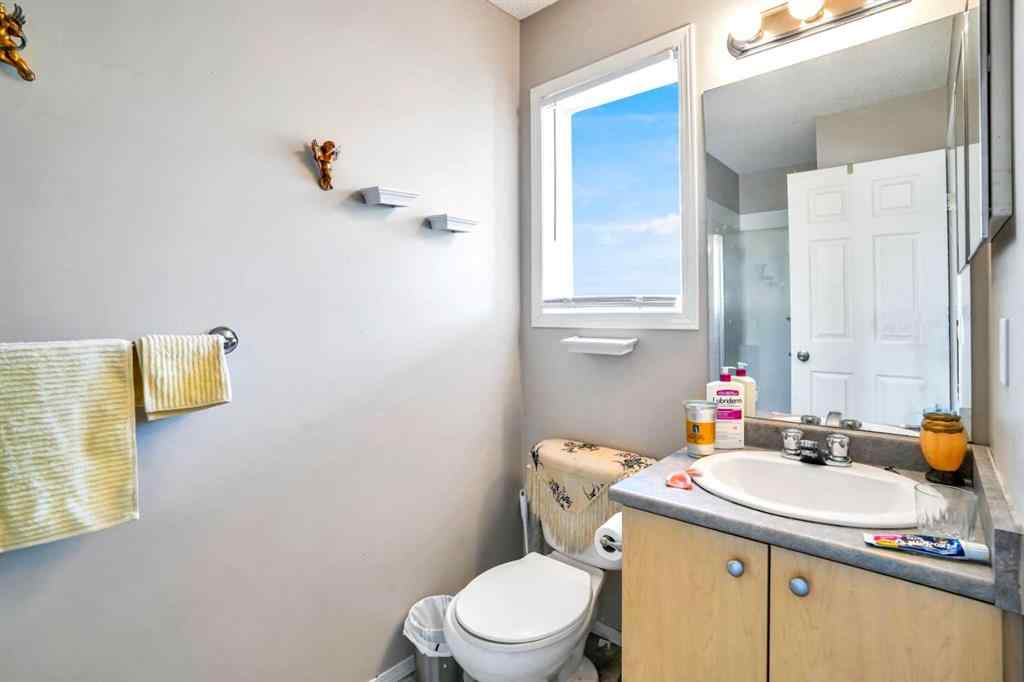 MLS® A2264107 - Unit #702 760 Railway Gate SW in Luxstone Airdrie, Residential